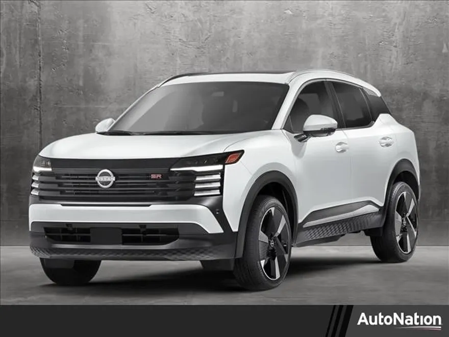 2025 Nissan Kicks SR photo 1