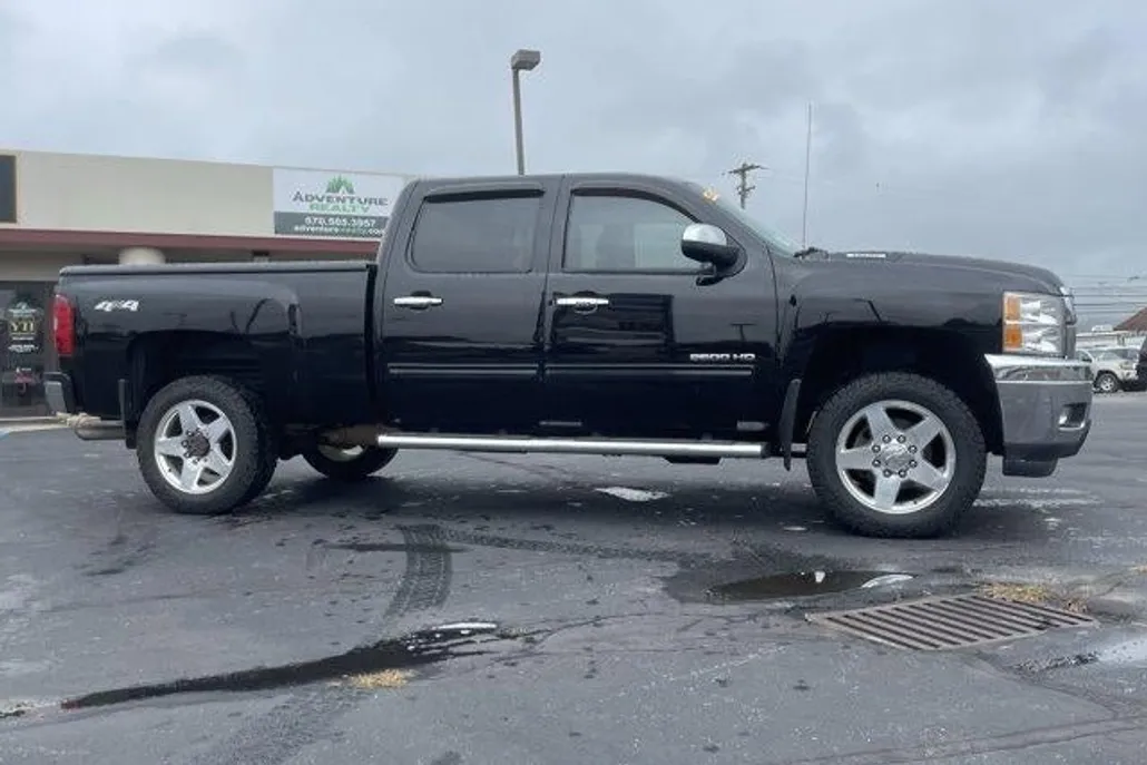 2011 Chevrolet Silverado 2500HD LTZ photo 1