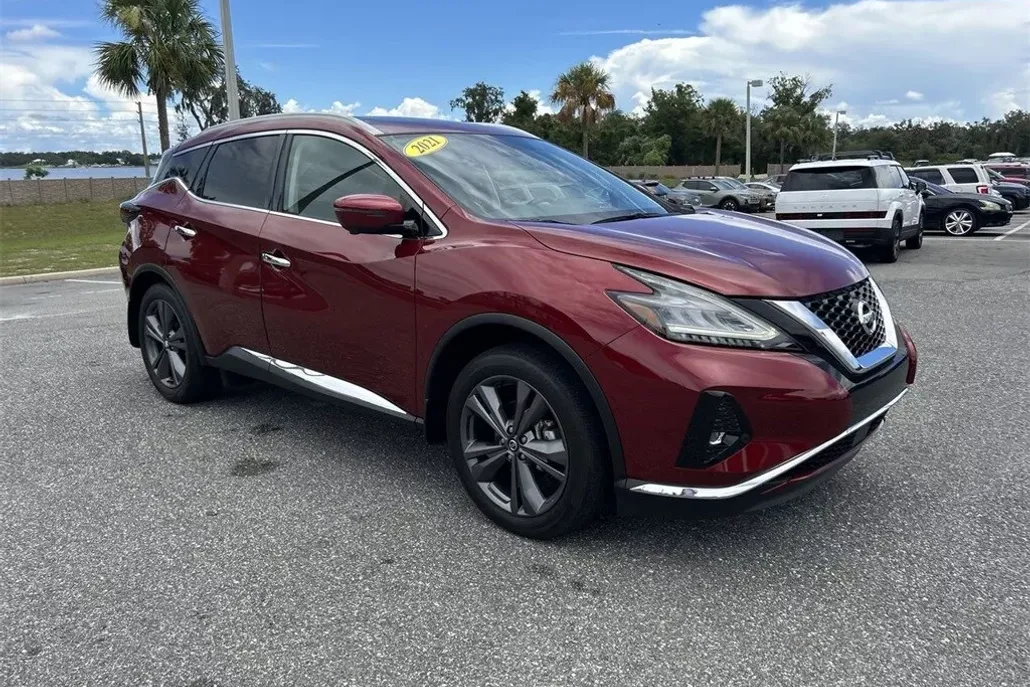 2021 Nissan Murano Platinum photo 1