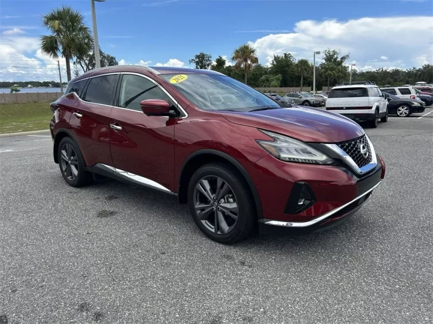 2021 Nissan Murano Platinum photo 1