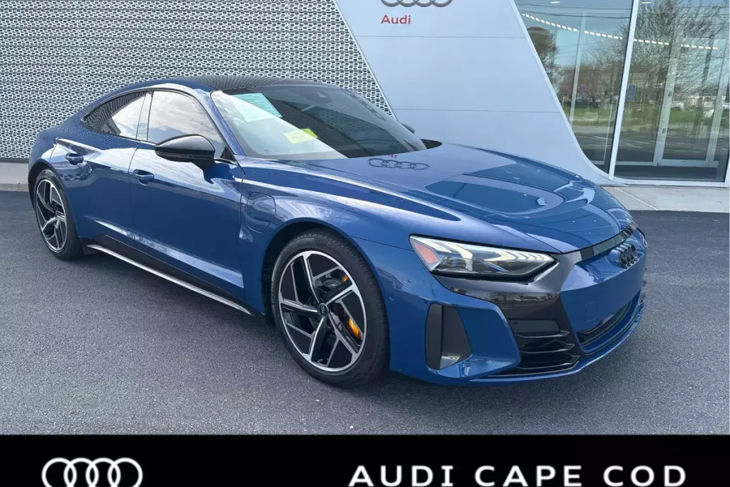 2024 Audi RS e-tron GT Base photo 1