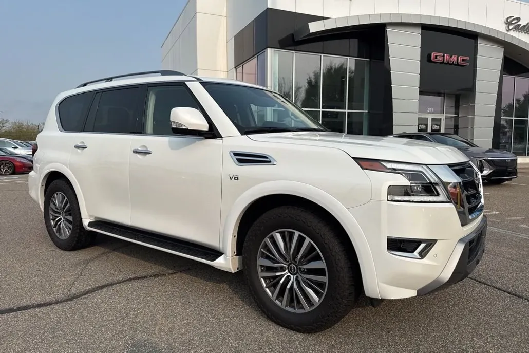2021 Nissan Armada SV photo 1
