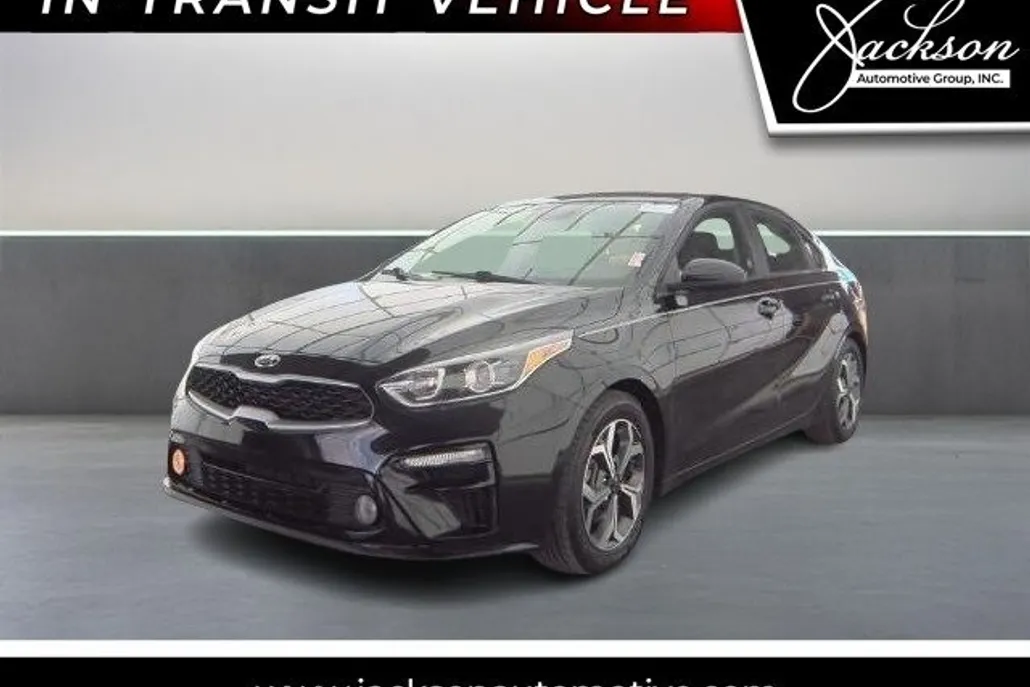 2021 Kia Forte LXS photo 1