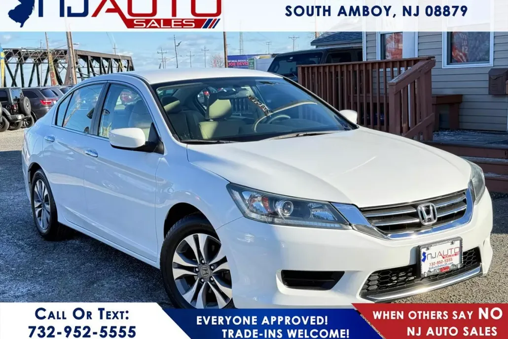 2015 Honda Accord LX photo 1