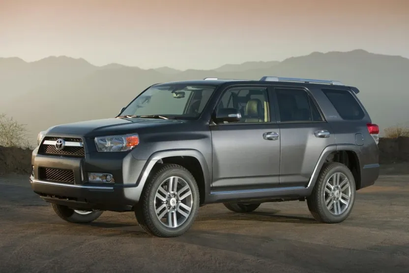 2010 Toyota 4Runner SR5 photo 1