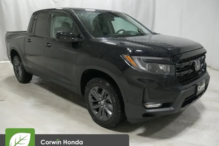 2025 Honda Ridgeline Sport photo 1