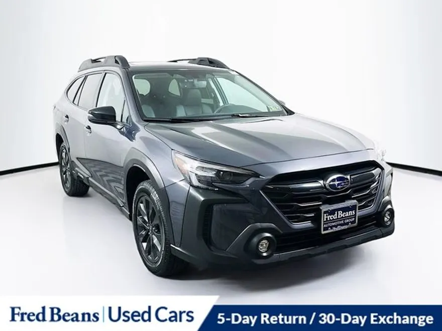 2023 Subaru Outback Onyx Edition photo 1