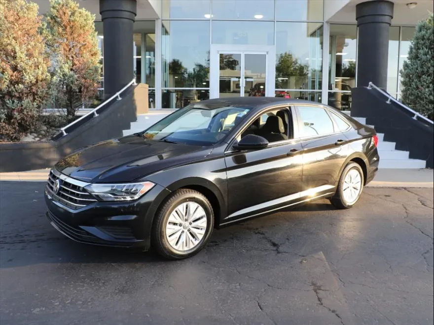 2019 Volkswagen Jetta 1.4T S photo 1
