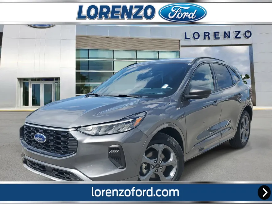2024 Ford Escape ST-Line photo 1