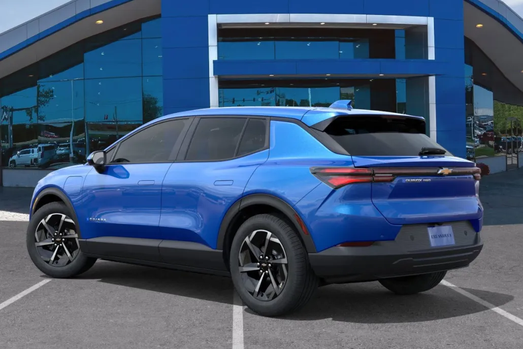2026 Chevrolet Equinox EV 1LT photo 1