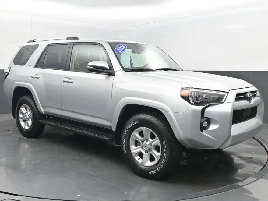 2024 Toyota 4Runner SR5 Premium photo 1