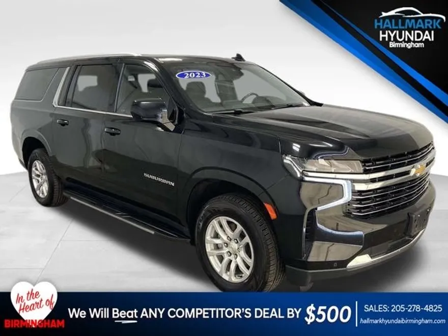 2023 Chevrolet Suburban LT photo 1
