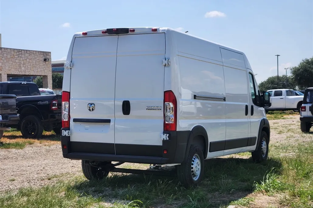 2026 Ram ProMaster 2500 photo 1