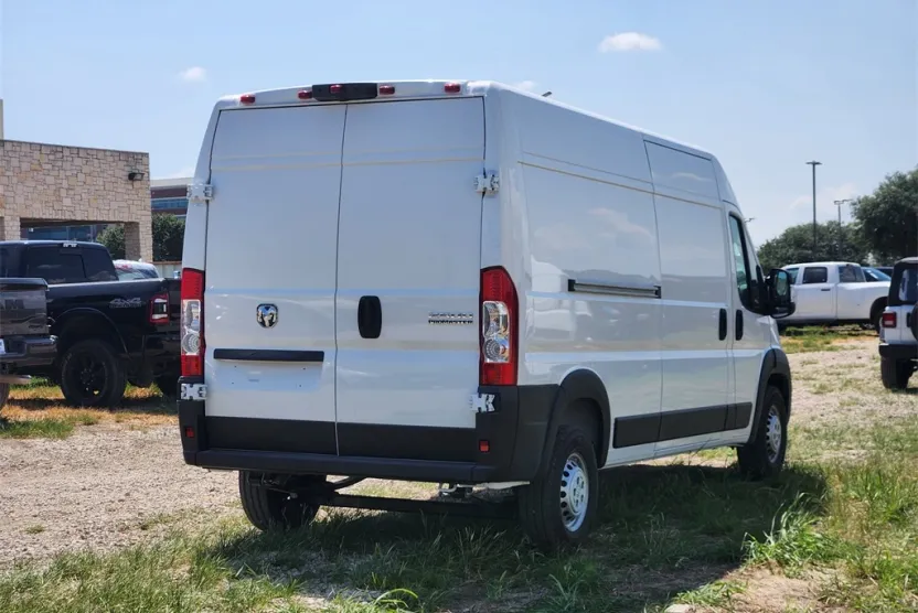 2026 Ram ProMaster 2500 photo 1