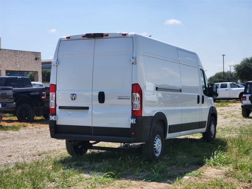 2026 Ram ProMaster 2500 photo 1