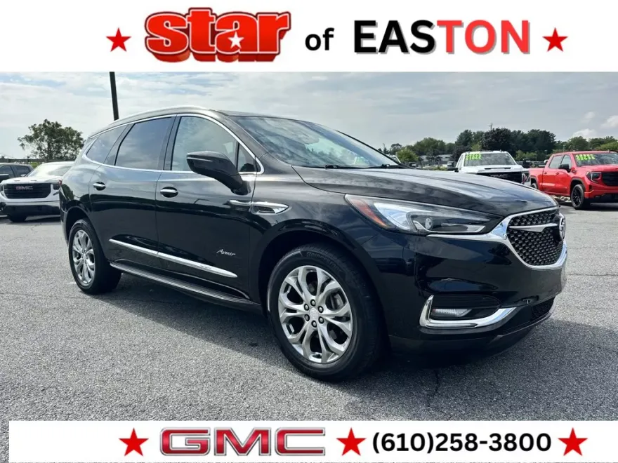 2018 Buick Enclave Avenir photo 1