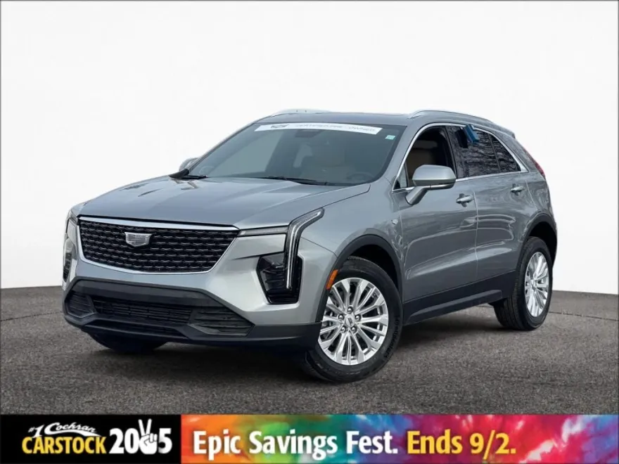 2024 Cadillac XT4 Luxury photo 1