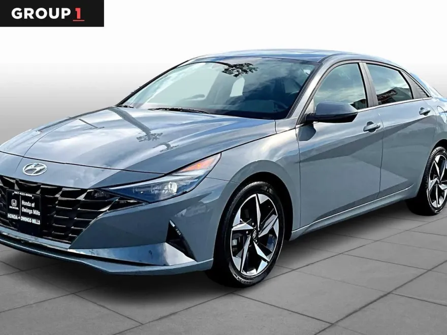2023 Hyundai Elantra Limited photo 1