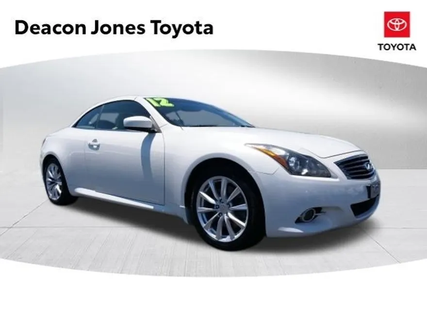 2012 Infiniti G37 Convertible Base photo 1