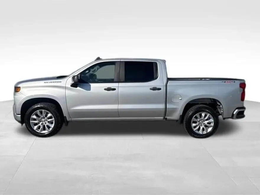 2021 Chevrolet Silverado 1500 Custom photo 1