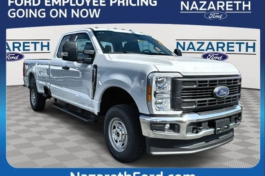 2025 Ford F-250 photo 1