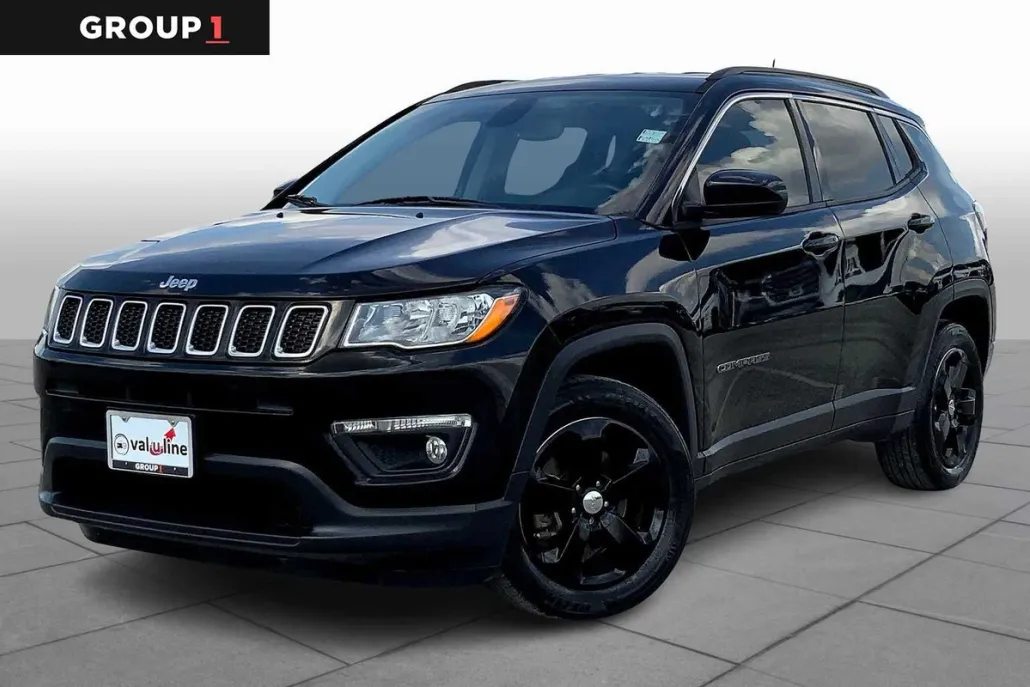 2018 Jeep Compass Latitude photo 1