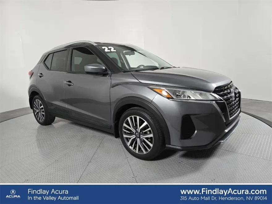 2022 Nissan Kicks SV photo 1