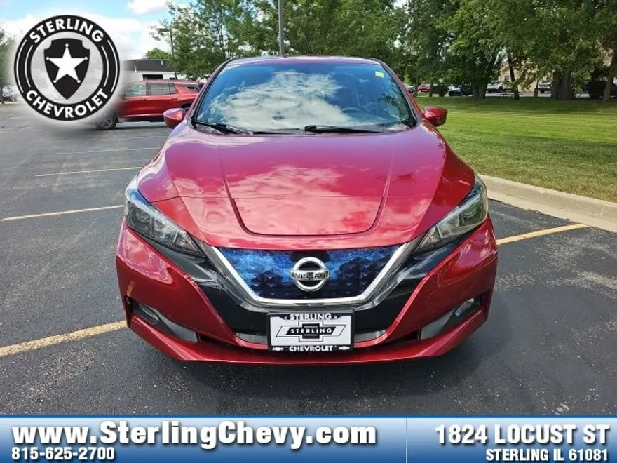 2020 Nissan Leaf SV photo 1