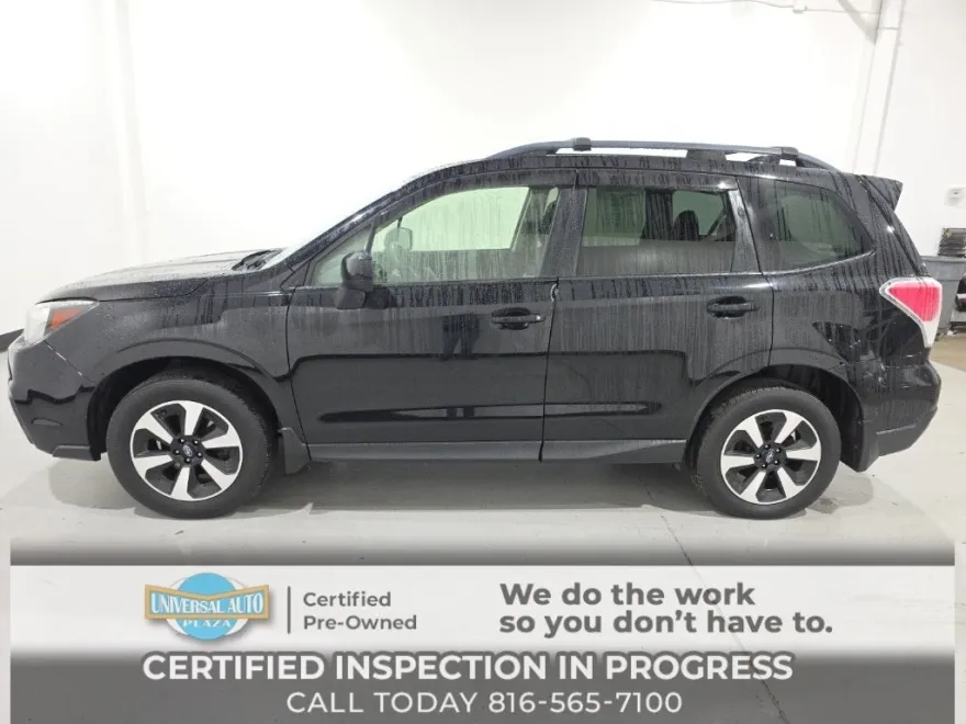 2017 Subaru Forester 2.5i Premium photo 1