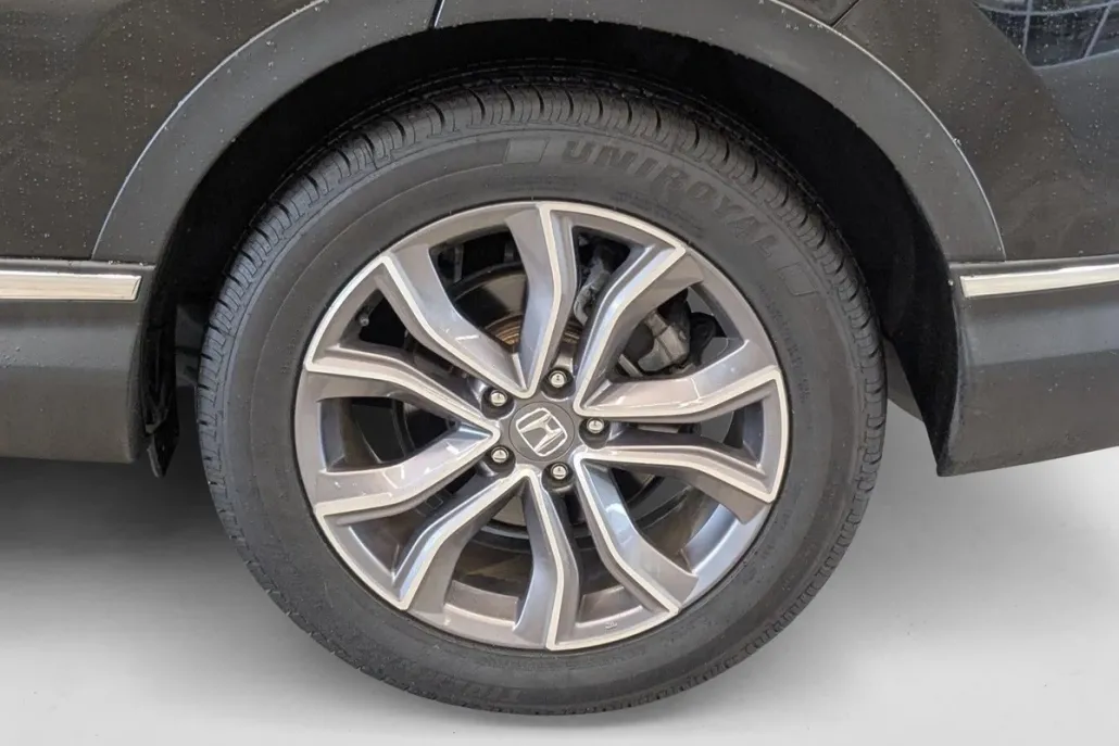 2020 Honda CR-V Touring photo 1