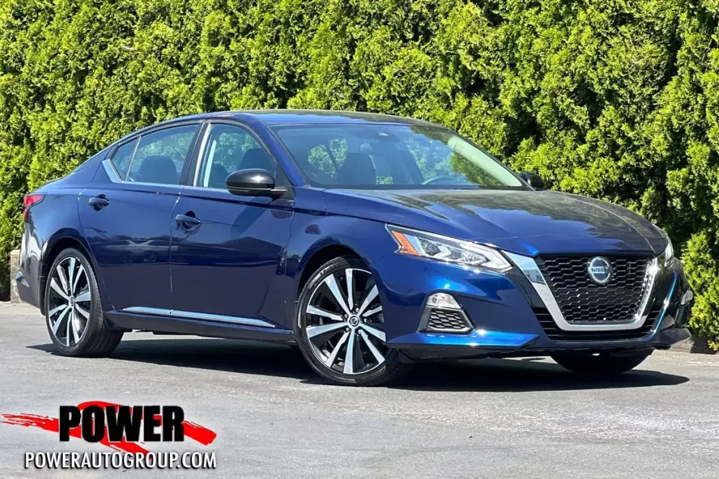 2021 Nissan Altima 2.5 SR photo 1