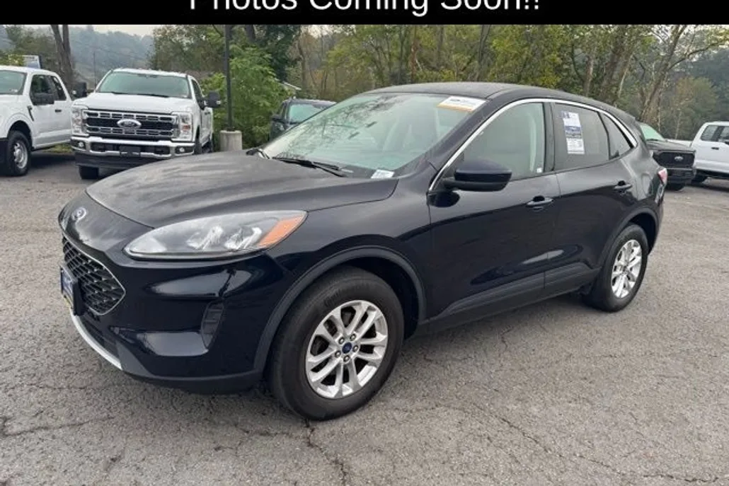 2021 Ford Escape SE photo 1