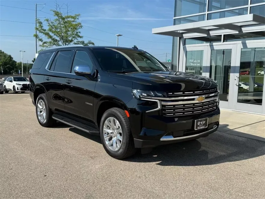 2022 Chevrolet Tahoe Premier photo 1