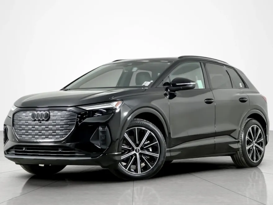 2025 Audi Q4 E-tron Premium Plus photo 1
