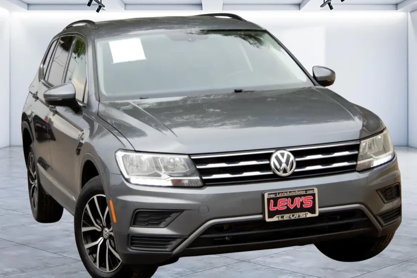 2021 Volkswagen Tiguan R-Line Black SEL photo 1