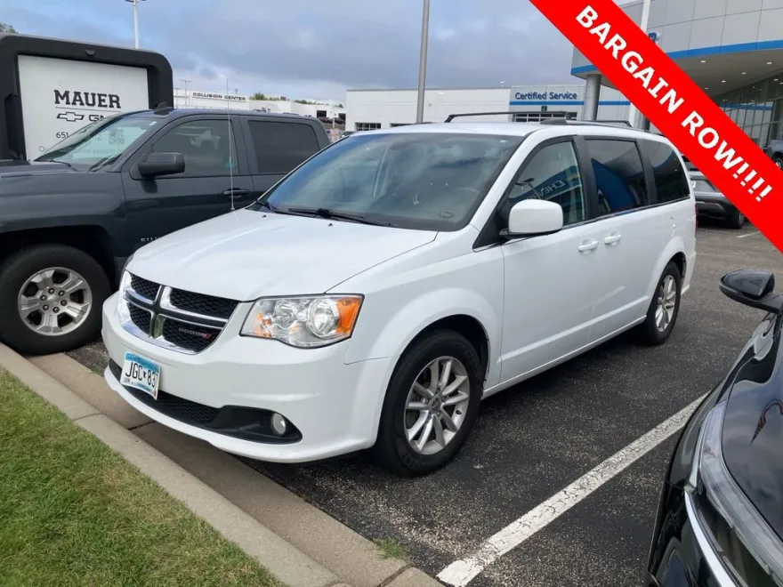 2019 Dodge Grand Caravan SXT photo 1