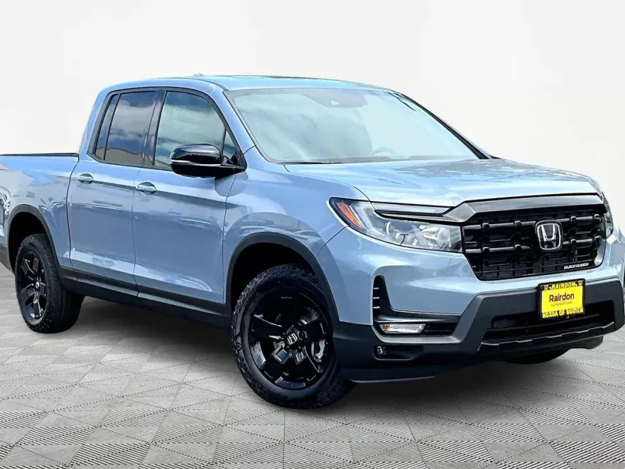 2025 Honda Ridgeline Black Edition photo 1
