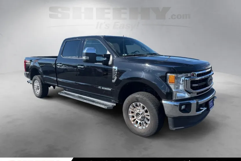 2022 Ford F-350 Lariat photo 1