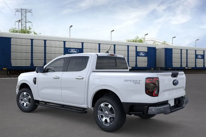 2025 Ford Ranger Lariat photo 1