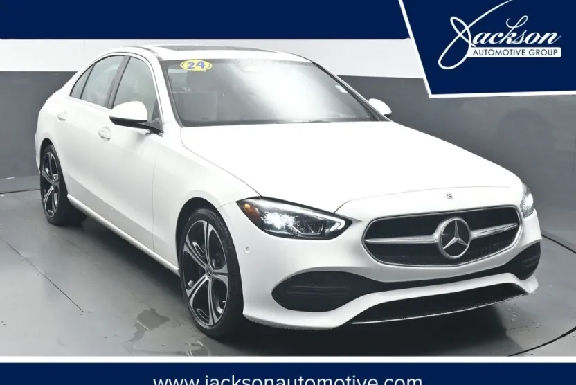 2024 Mercedes Benz C 300 photo 1