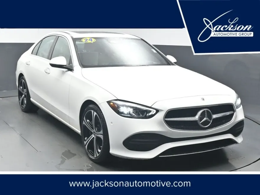 2024 Mercedes Benz C 300 photo 1