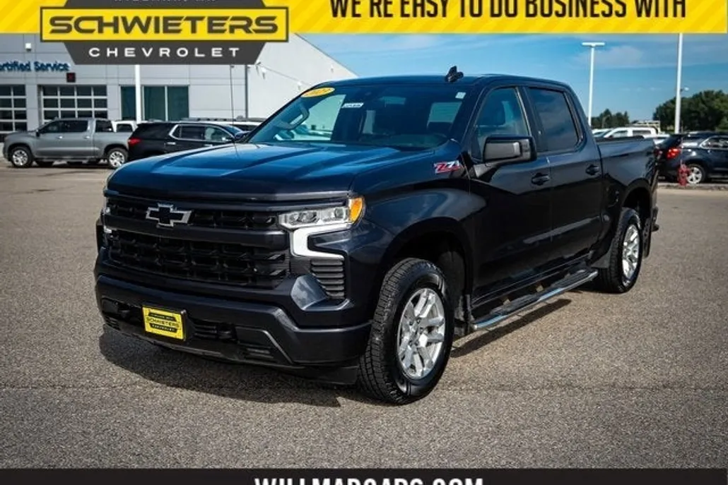 2023 Chevrolet Silverado 1500 RST photo 1