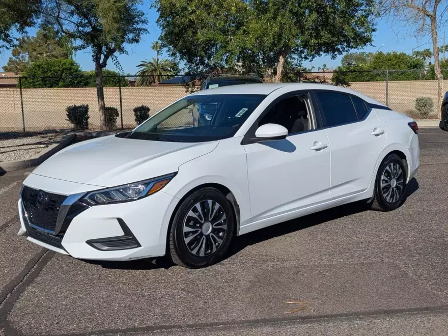 2020 Nissan Sentra S photo 1
