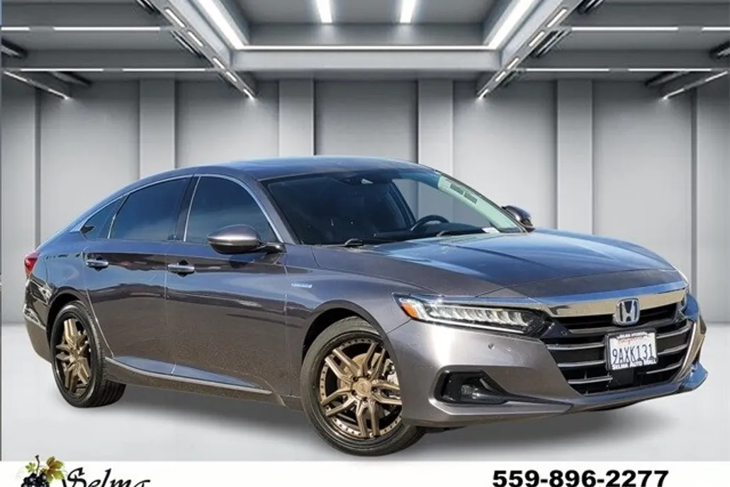 2022 Honda Accord Hybrid Touring photo 1
