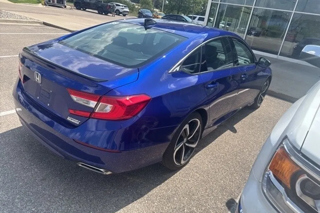 2022 Honda Accord Sport SE 1.5T photo 1