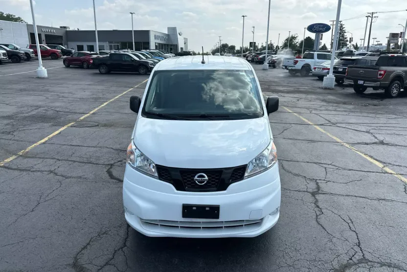 2021 Nissan NV200 S photo 1