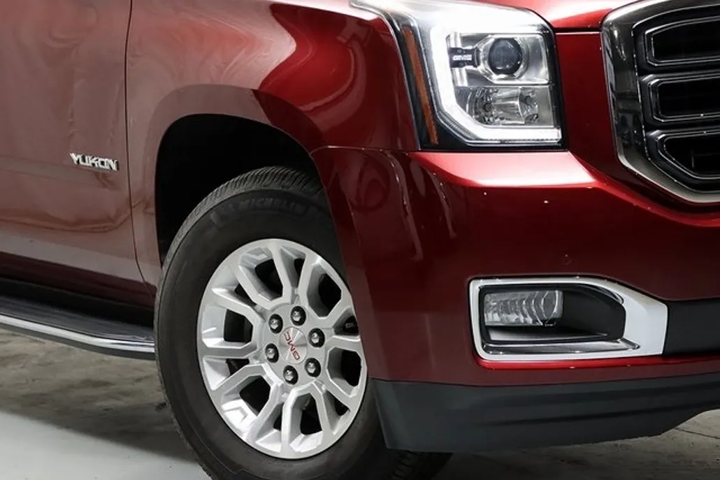 2018 Gmc Yukon SLT photo 1