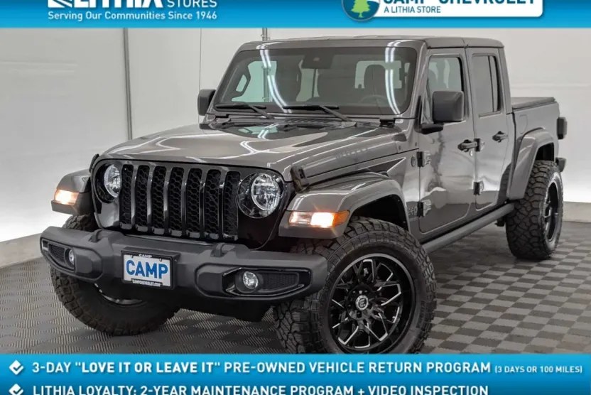 2021 Jeep Gladiator Willys photo 1