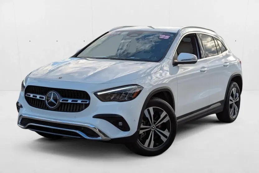 2025 Mercedes Benz GLA 250 photo 1