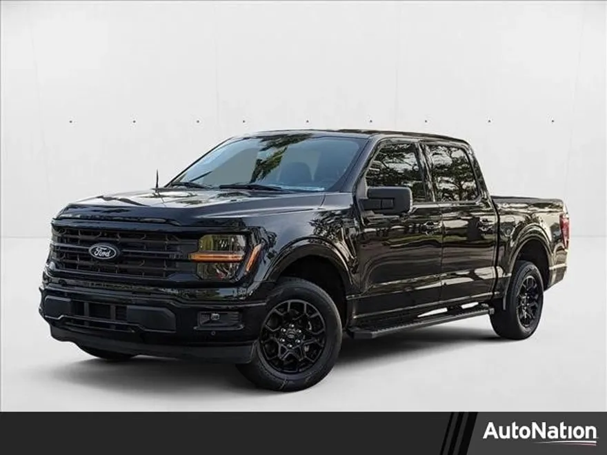 2025 Ford F-150 XLT photo 1